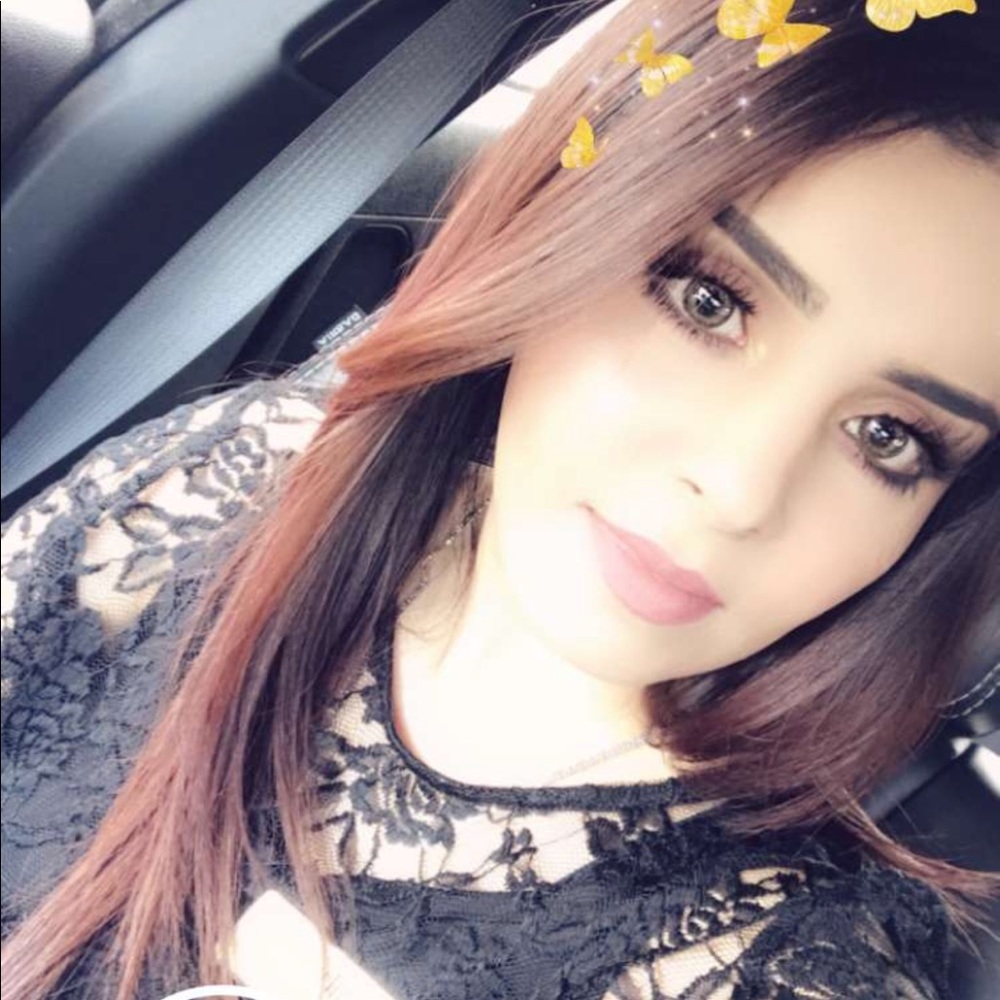 Meet your Posher, Mari